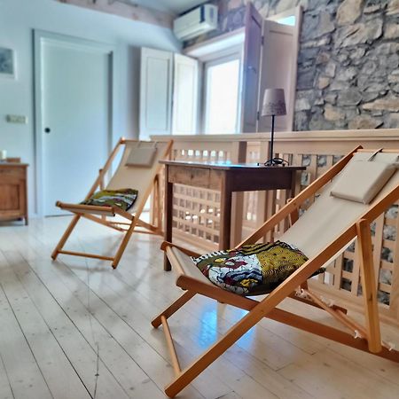 Small House In Vipava Valley Екстериор снимка