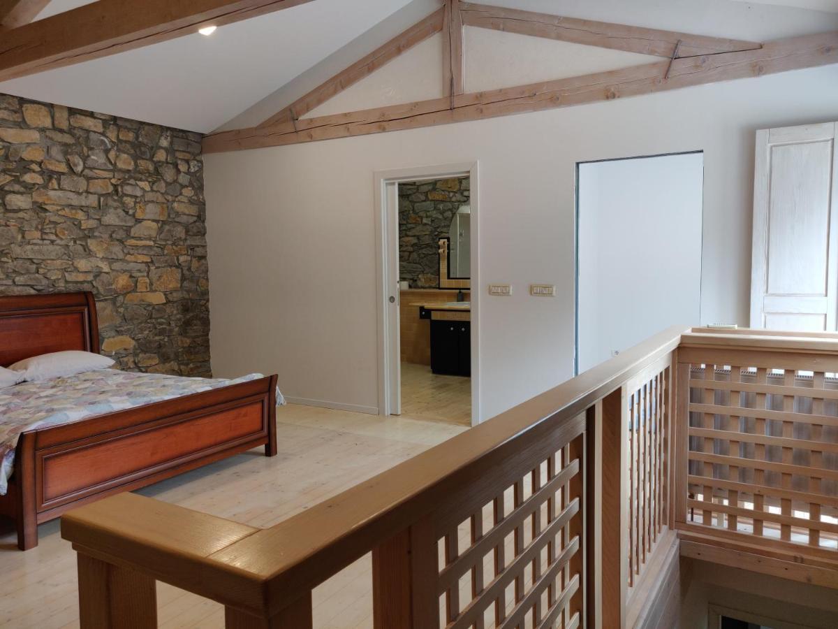 Small House In Vipava Valley Екстериор снимка